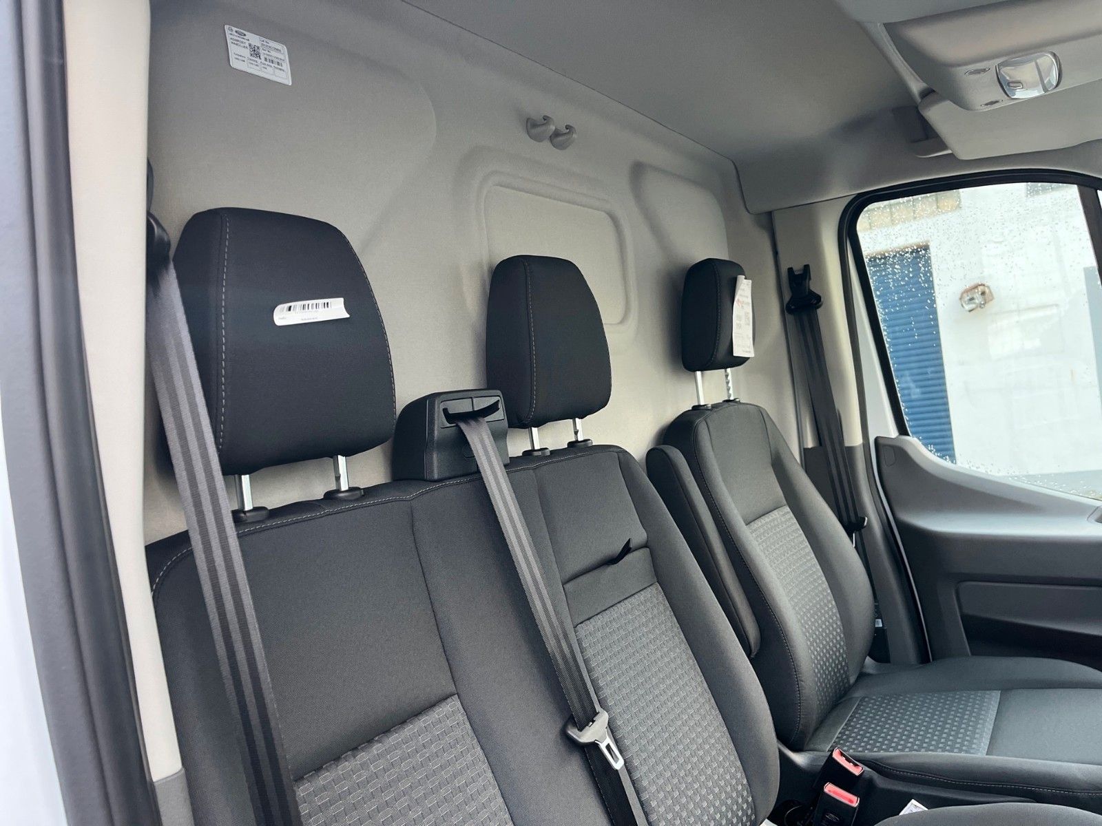 Fahrzeugabbildung Ford Ford Transit 350 L3 H3  Kasten Trend+ AHK