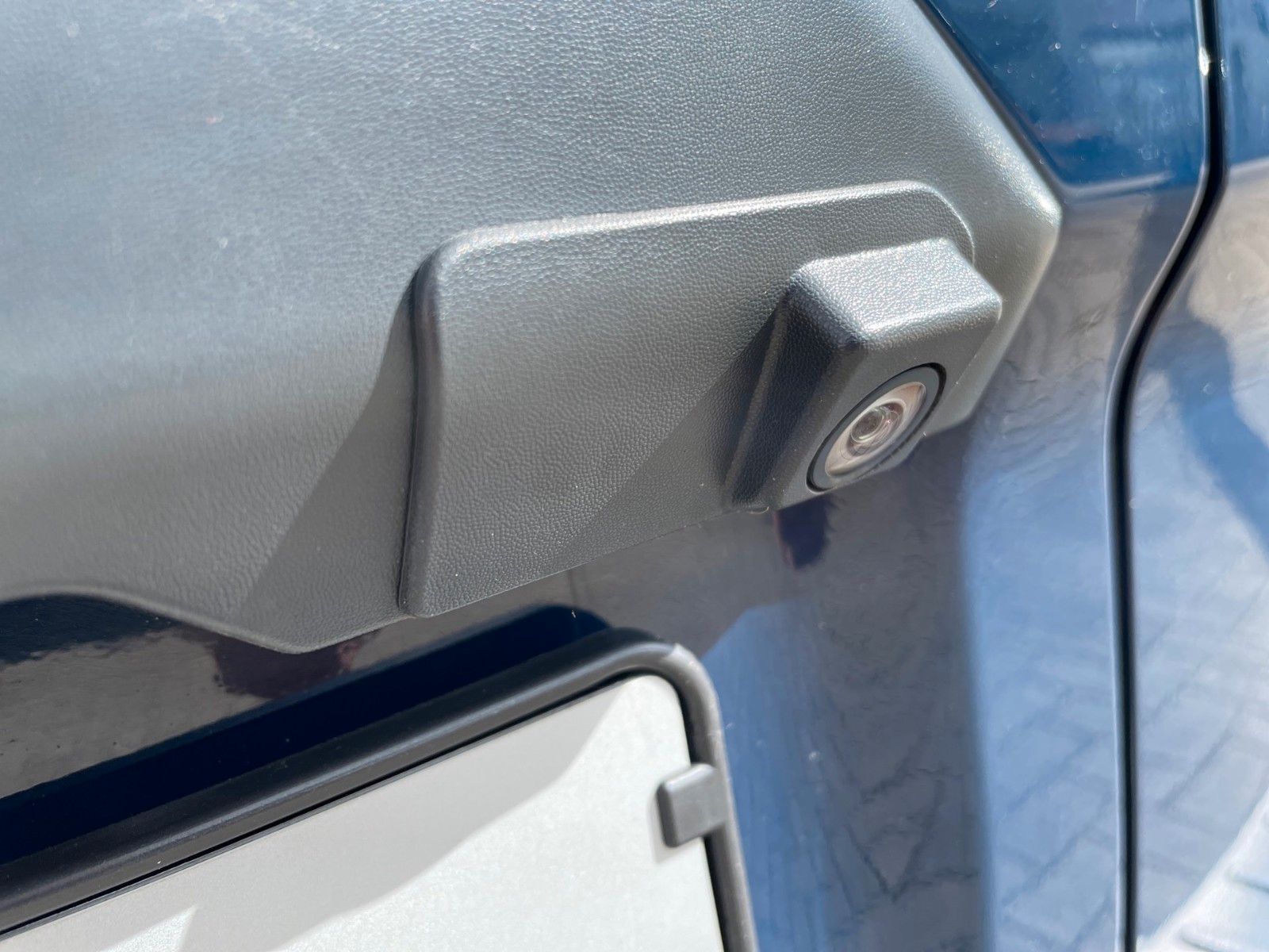 Fahrzeugabbildung Ford Transit Custom Kombi 9 Sitzer+Kamera+Garantie+..