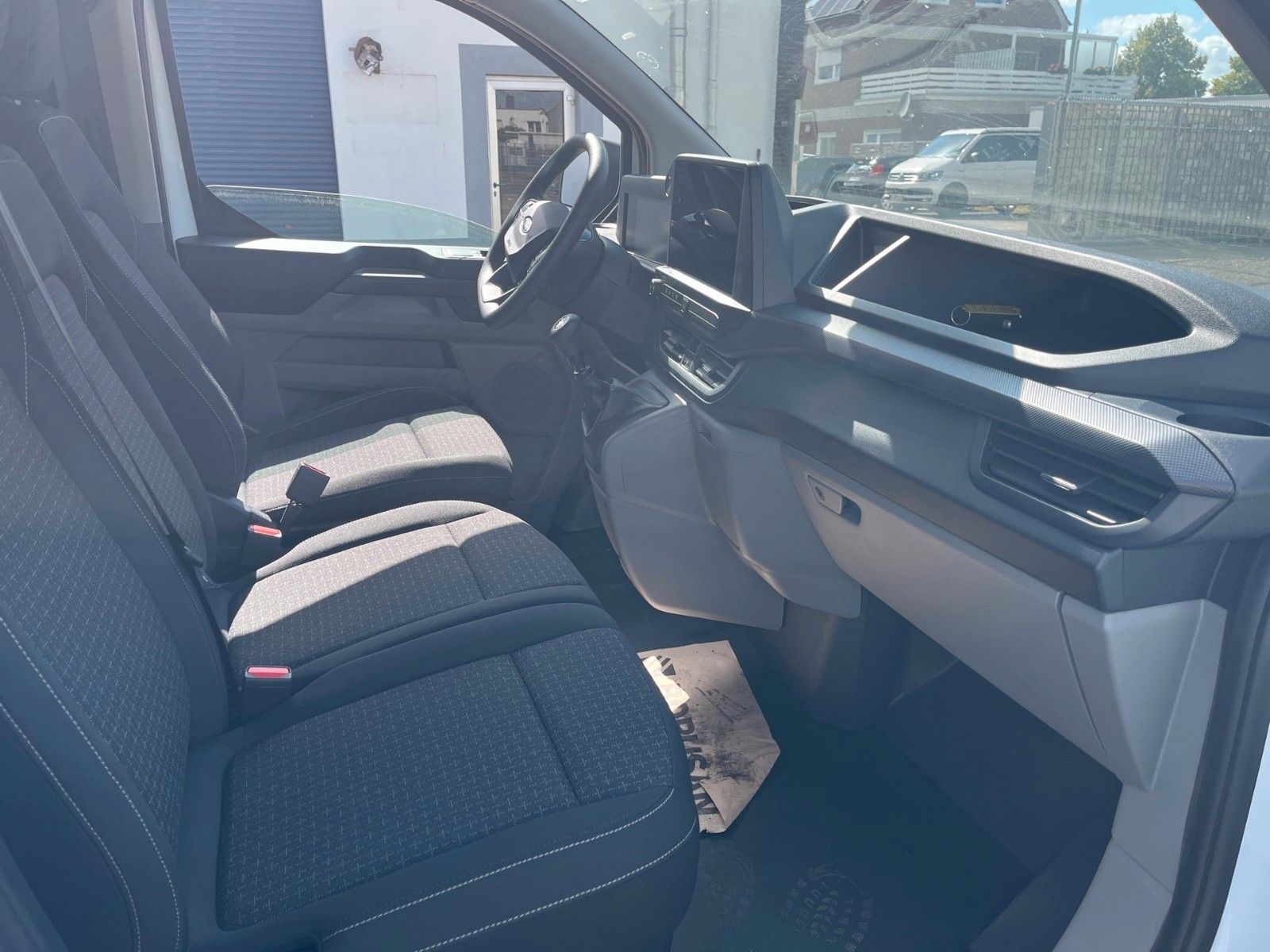 Fahrzeugabbildung Ford Transit Custom 280 L1 NEU