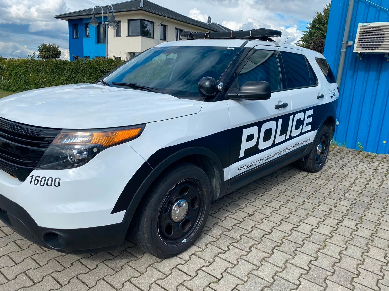 Fahrzeugabbildung Ford Explorer 3.7 V6 Police Interceptor+Lichtbalken+.