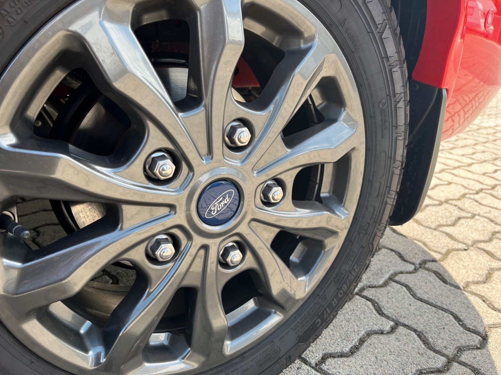 Fahrzeugabbildung Ford Nugget Plus LIMITED AUFSTELLDACH AUTOMATIK