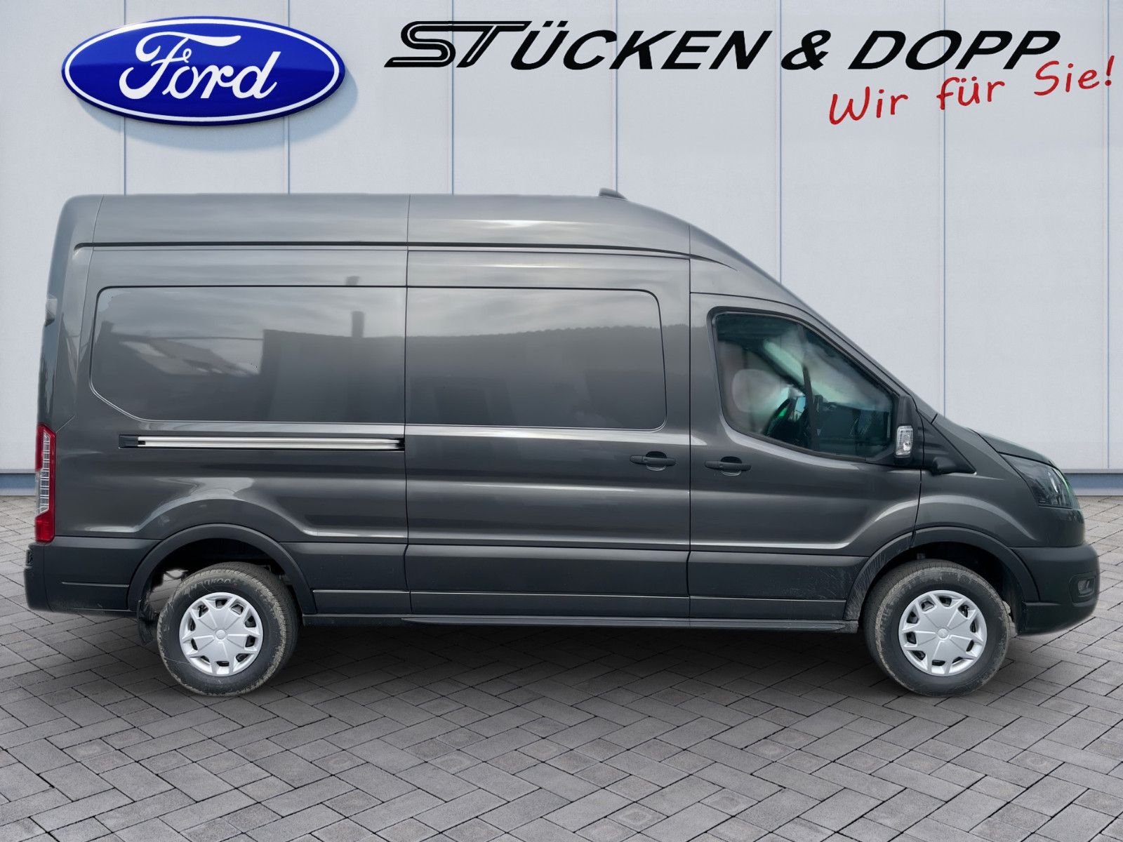 Fahrzeugabbildung Ford E-Transit 390 L3 H3 Kastenwagen Trend