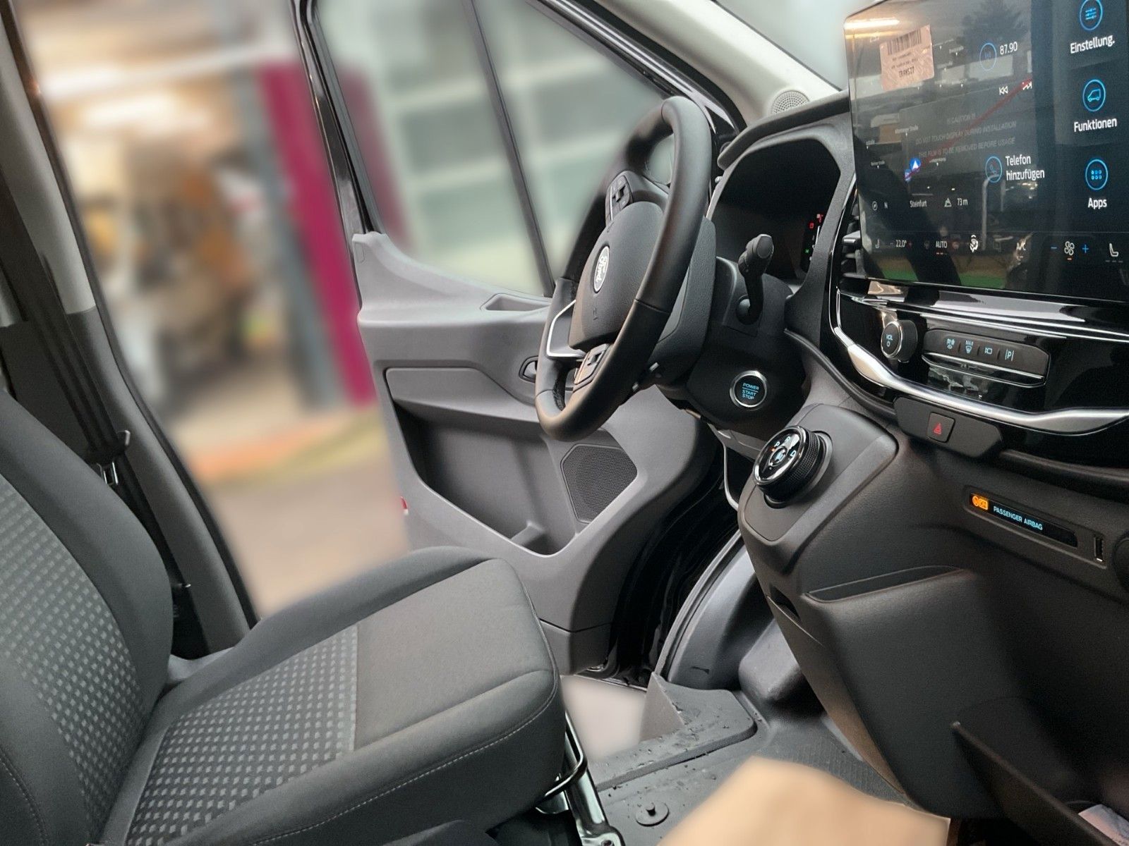 Fahrzeugabbildung Ford Transit 350 L3 H3 Trend EINZELSITZE AUTOMATIK