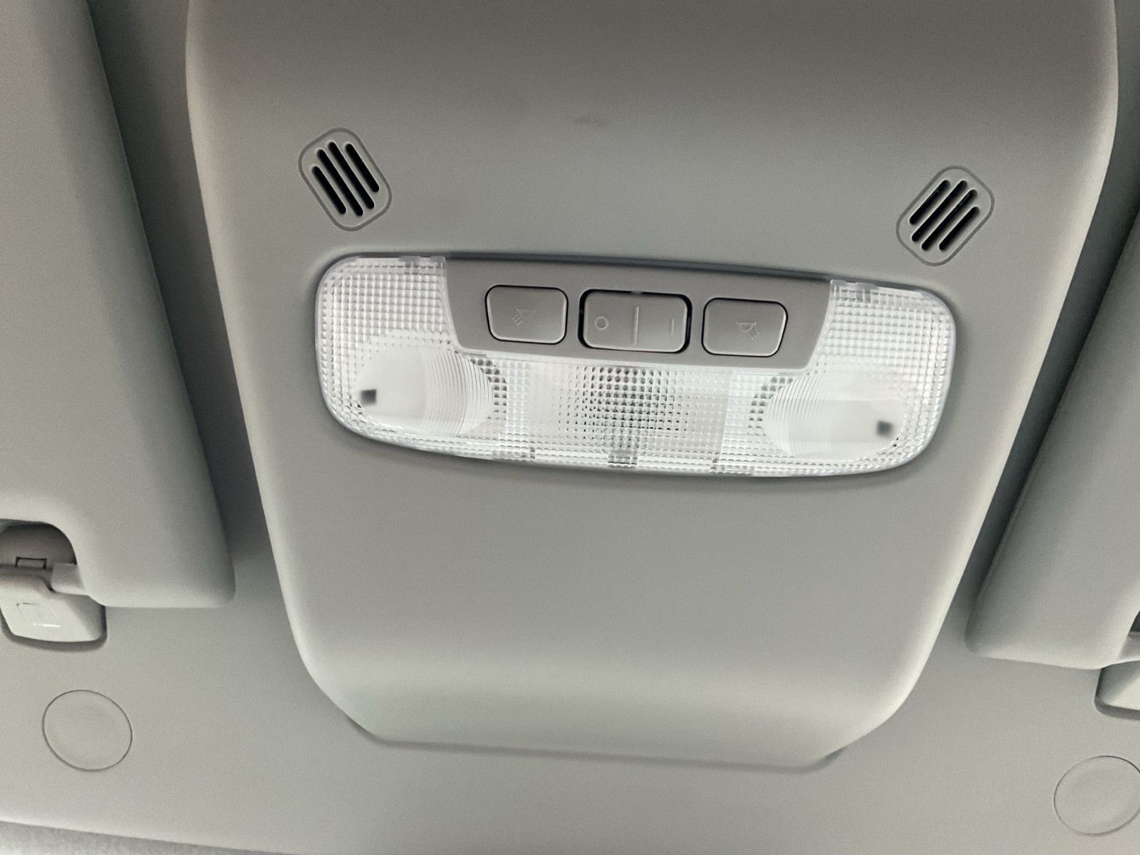 Fahrzeugabbildung Ford Transit 350 L3 H3 Trend EINZELSITZE AUTOMATIK