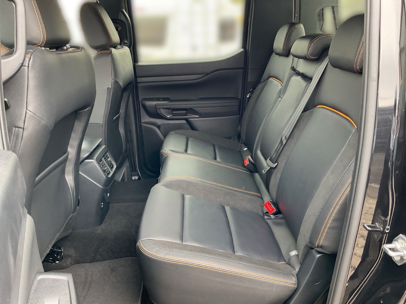 Fahrzeugabbildung Ford Ranger Wildtrak X e-4WD *Lagerfahrzeug*+ACC+B&O+